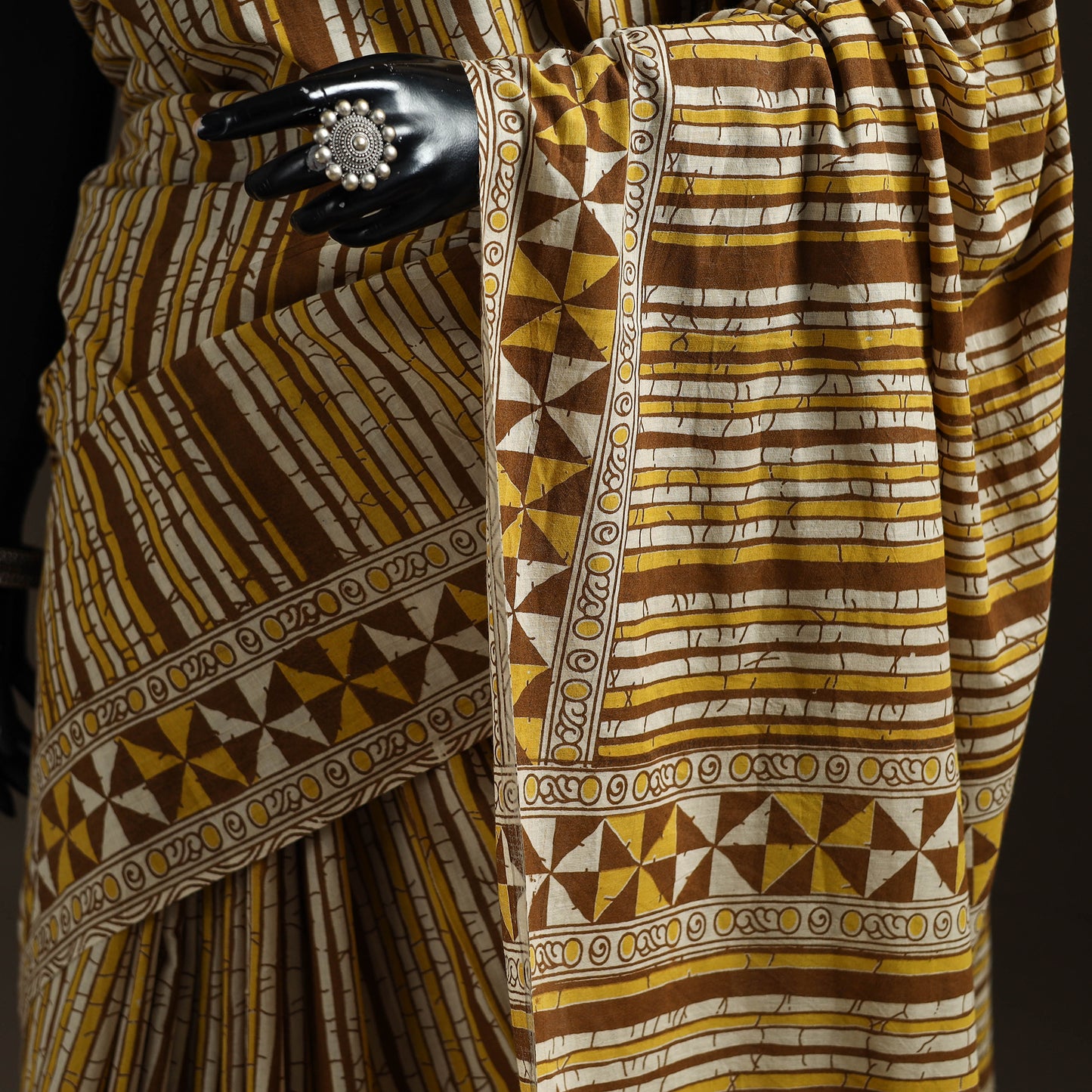 Printed Cotton Kalamkari Saree 18