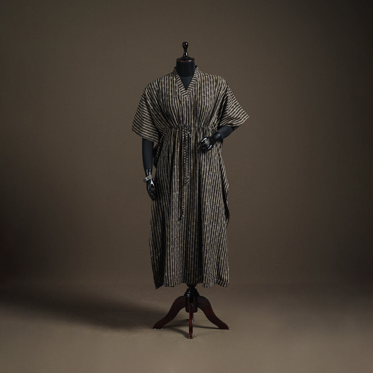 Akola Hand Block Print Natural Dyed Cotton Kaftan (Long) 190