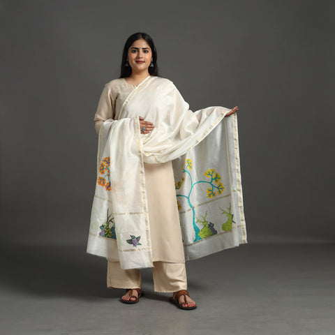 White - Original Gond Handpainted Handloom Chanderi Silk Dupatta 02