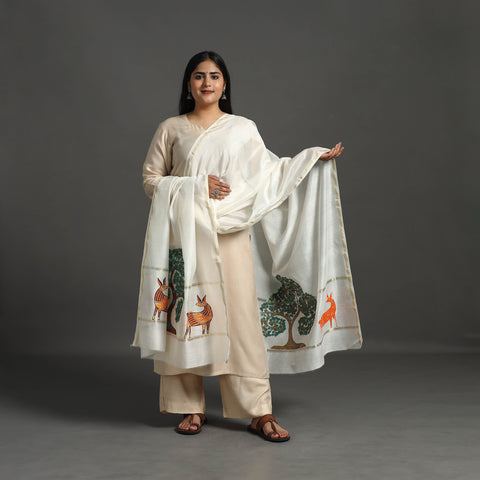 White - Original Gond Handpainted Handloom Chanderi Silk Dupatta 03