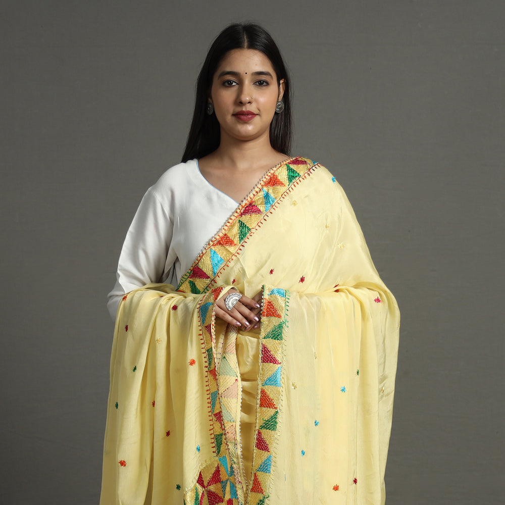 phulkari embroidery dupatta