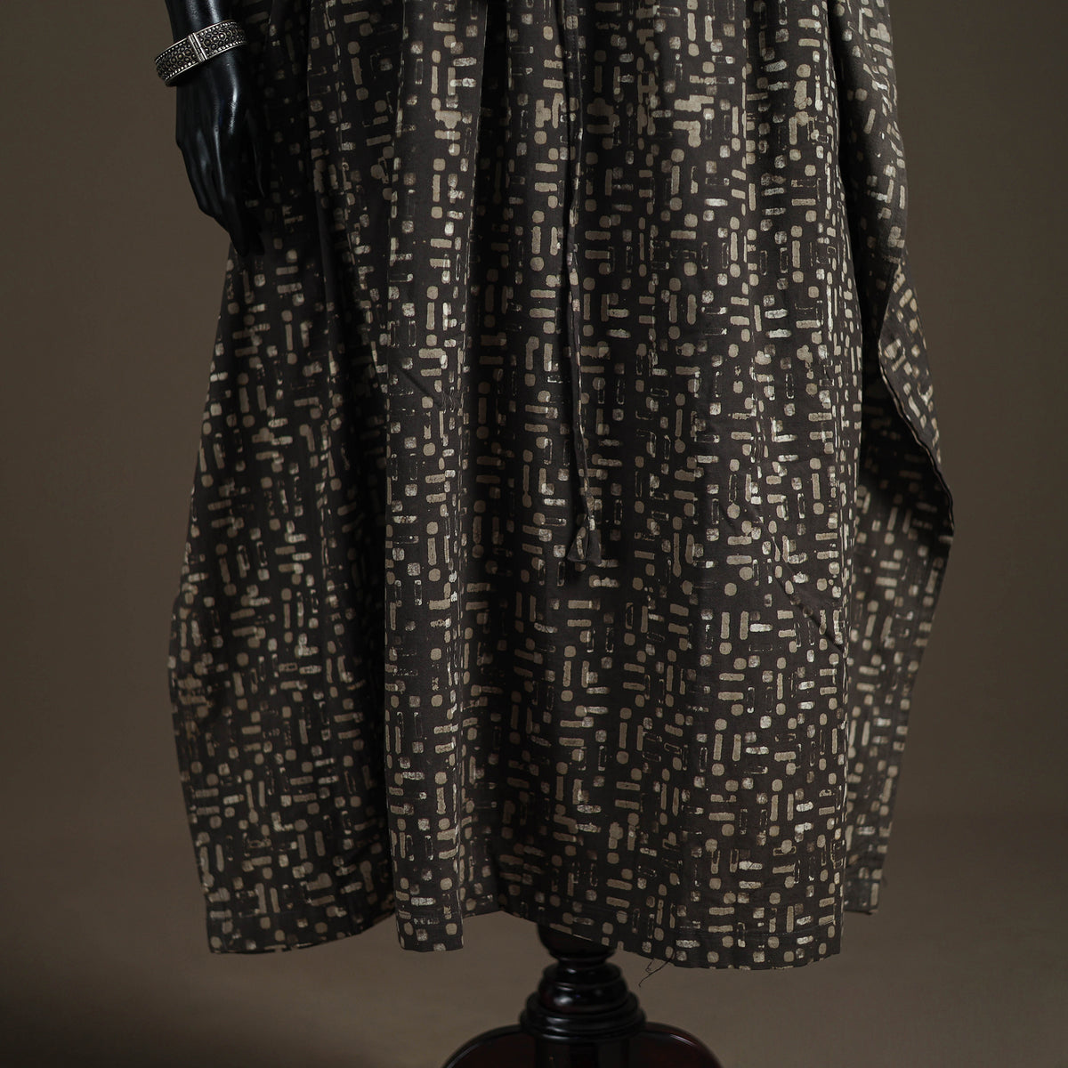 Akola Hand Block Print Natural Dyed Cotton Kaftan (Long) 197