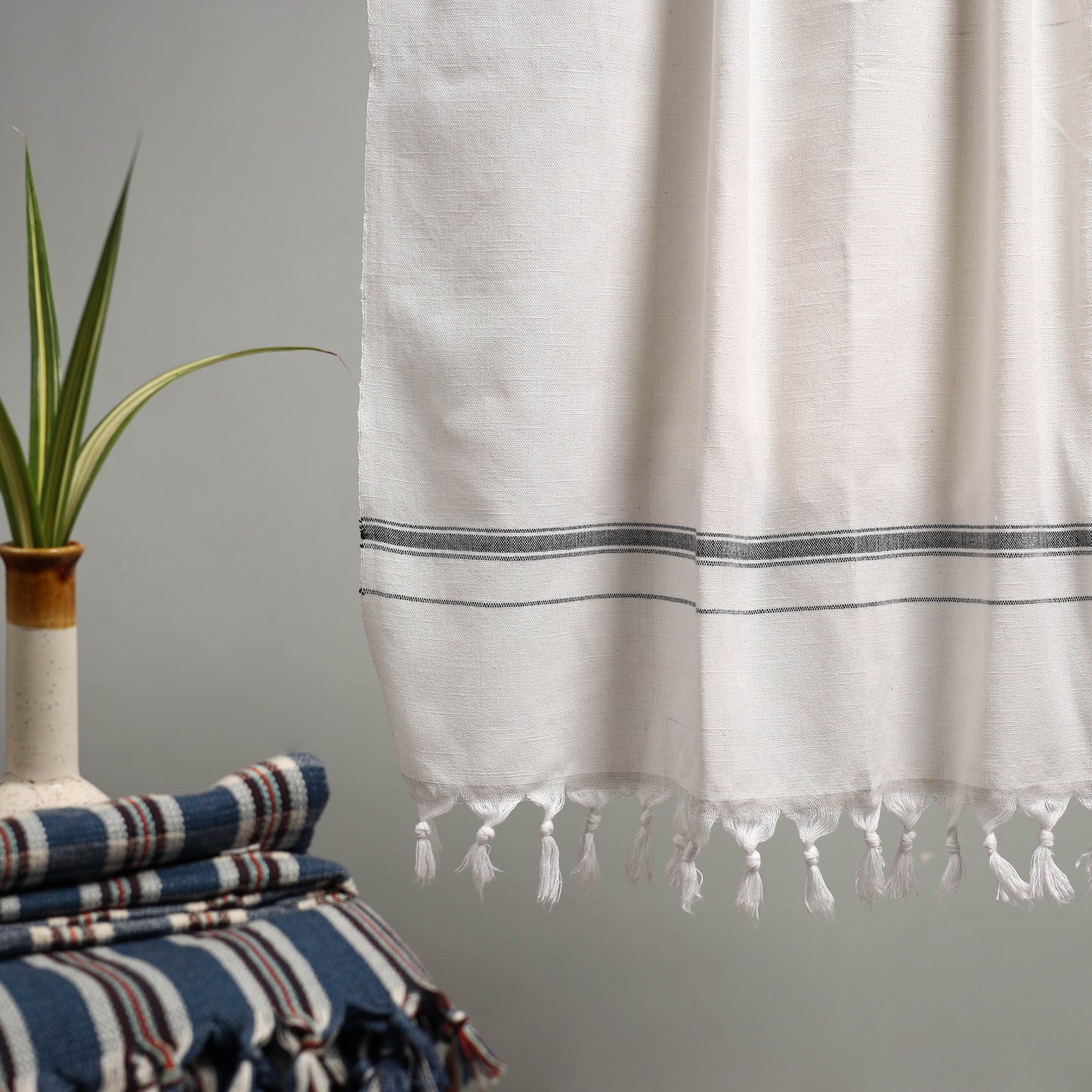 Handloom Fine Cotton Bath Towel 39