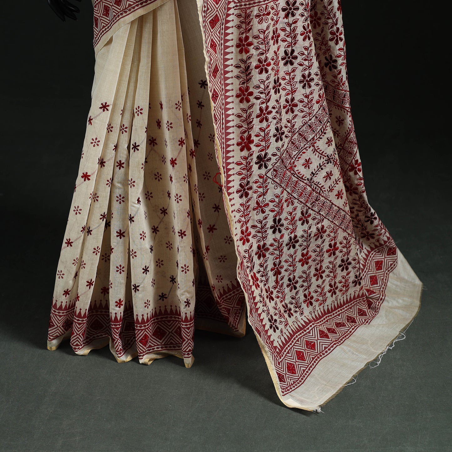 Bengal Kantha Hand Embroidery Silk Cotton Chapa Work Saree 106