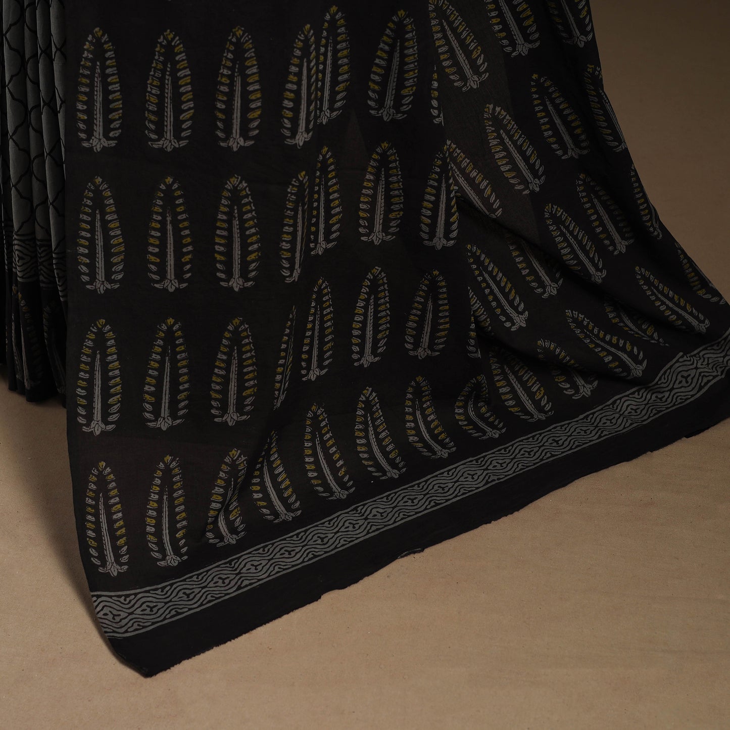 Black - mul cotton hand bagru saree 07 - handcrafted