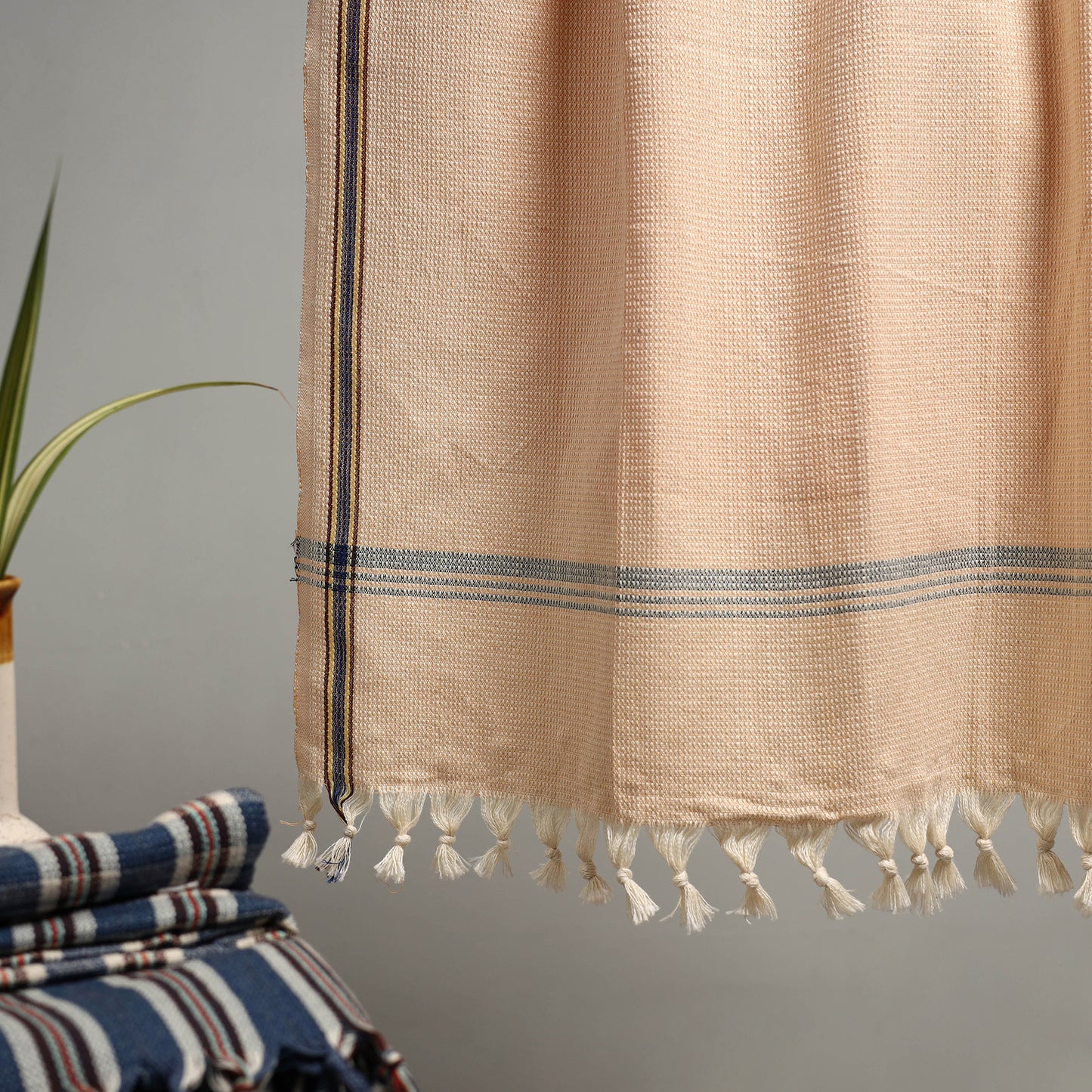 Handloom Fine Cotton Checks Bath Towel  49