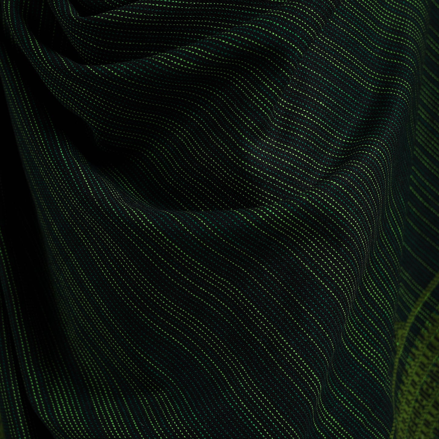 Kutch Bhujodi Handwoven Acrylic Wool Shawl 01