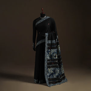 Ajrakh Hand Block Print Tagai & Mirror Patchwork Pure Mul Cotton Saree 11
