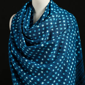 Kutch Handwoven Clamp Dyed Checks Bandhani Merino Wool Shawl 05