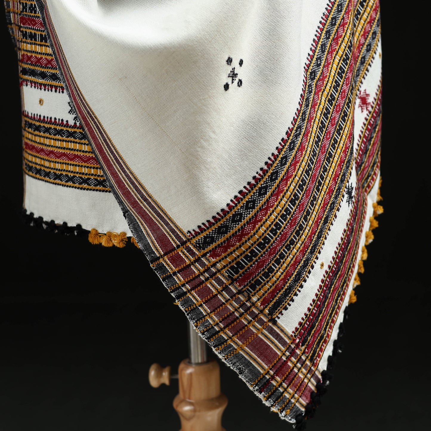 White - Kutch Handwoven Mirror Work Chomuk Buta Acrylic Wool Shawl 02