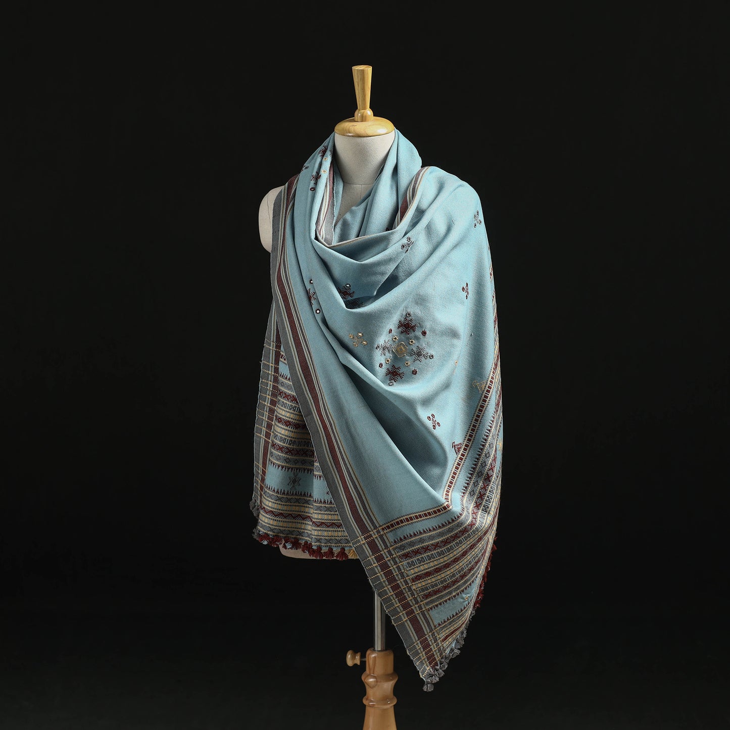 Kutch Handwoven Mirror Work Chomuk Buta Acrylic Wool Shawl 03