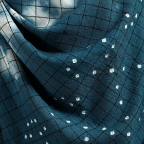 Kutch Handwoven Clamp Dyed Checks Bandhani Merino Wool Shawl 07