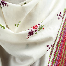 Kutch Handwoven Mirror Work Chomuk Buta Acrylic Wool Shawl 04