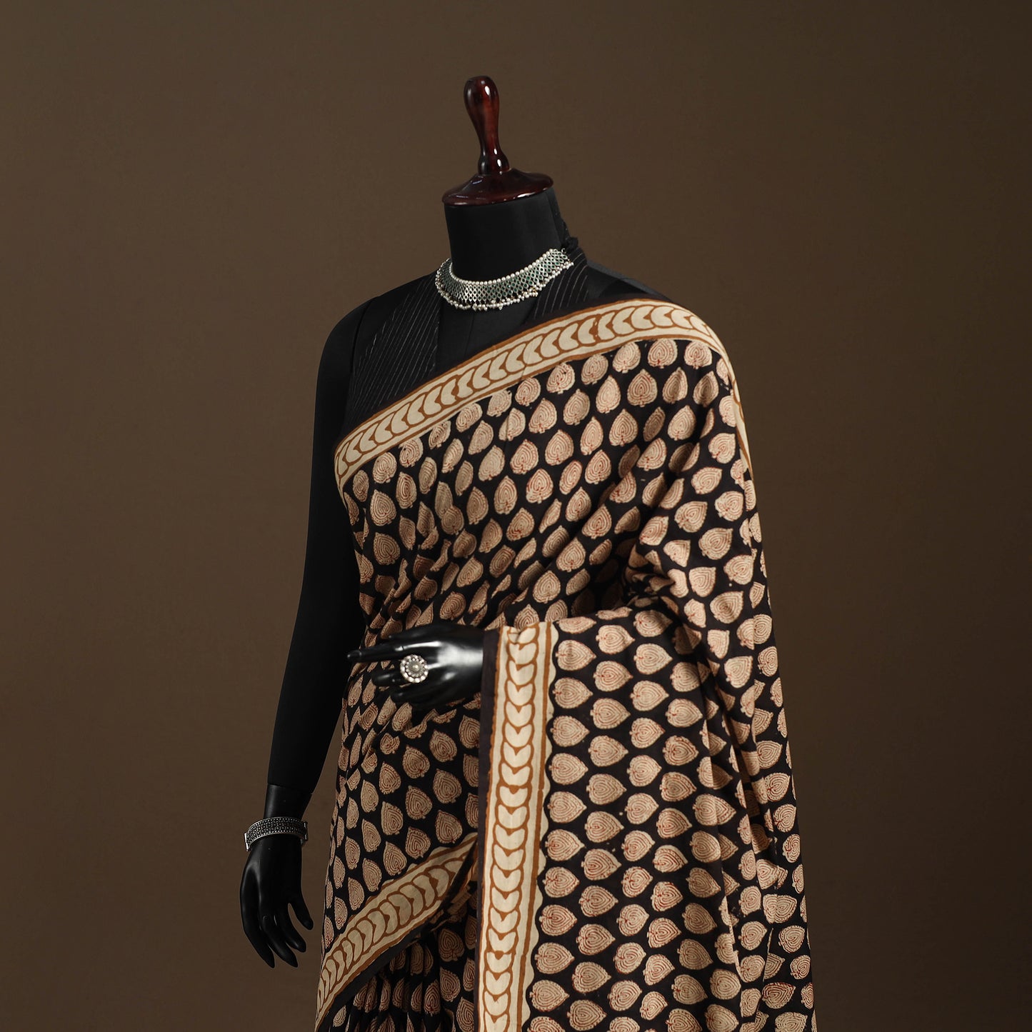 Black - mul cotton hand bagru saree 14 - handcrafted