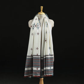 Kutch Handwoven Mirror Work Chomuk Buta Acrylic Wool Shawl 05