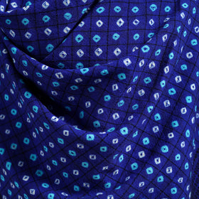 Kutch Handwoven Clamp Dyed Checks Bandhani Merino Wool Shawl 09