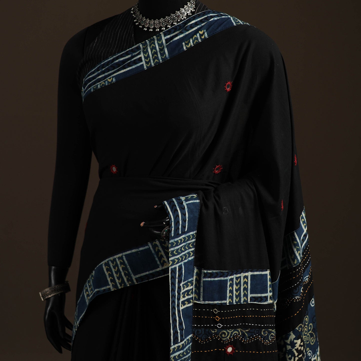 Ajrakh Hand Block Print Tagai & Mirror Patchwork Pure Mul Cotton Saree 16