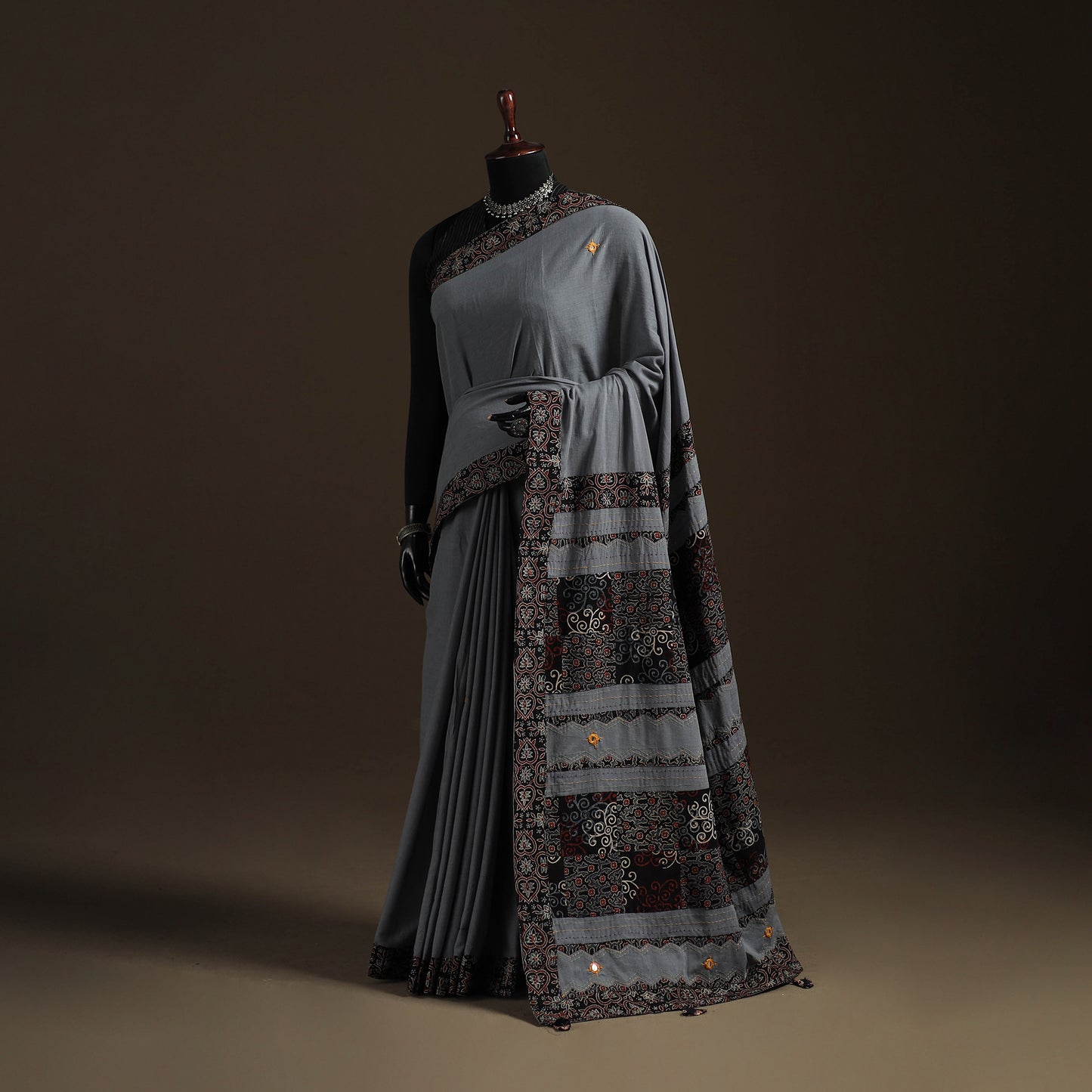 Ajrakh Hand Block Print Tagai & Mirror Patchwork Pure Mul Cotton Saree 08