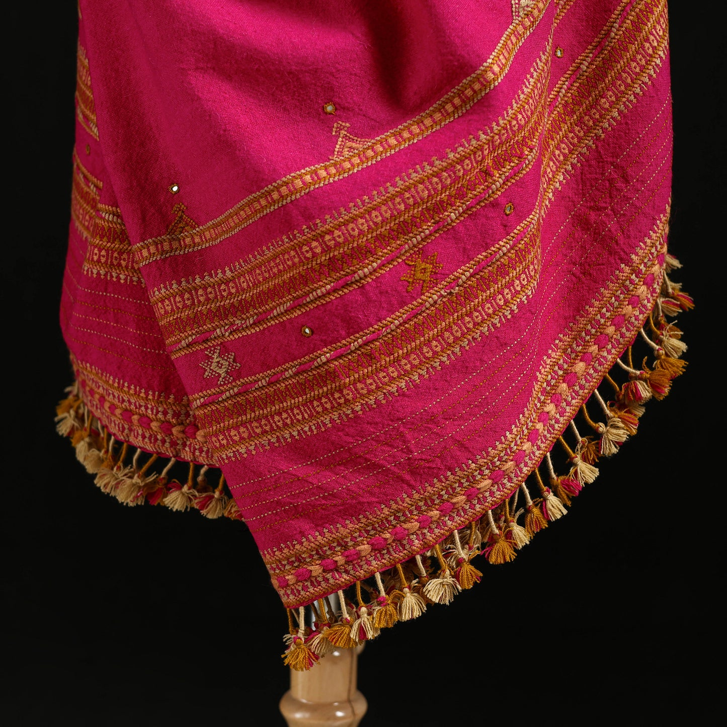 Kutch Bhujodi Handwoven Mirror Work Merino Wool Shawl 14