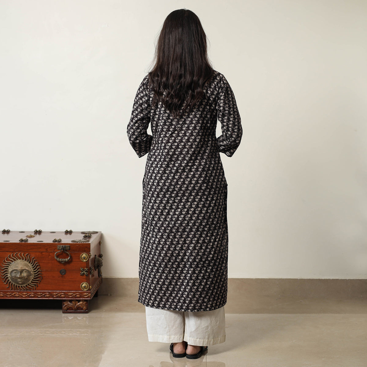 Jahota Block Printed Cotton Straight Kurta 01