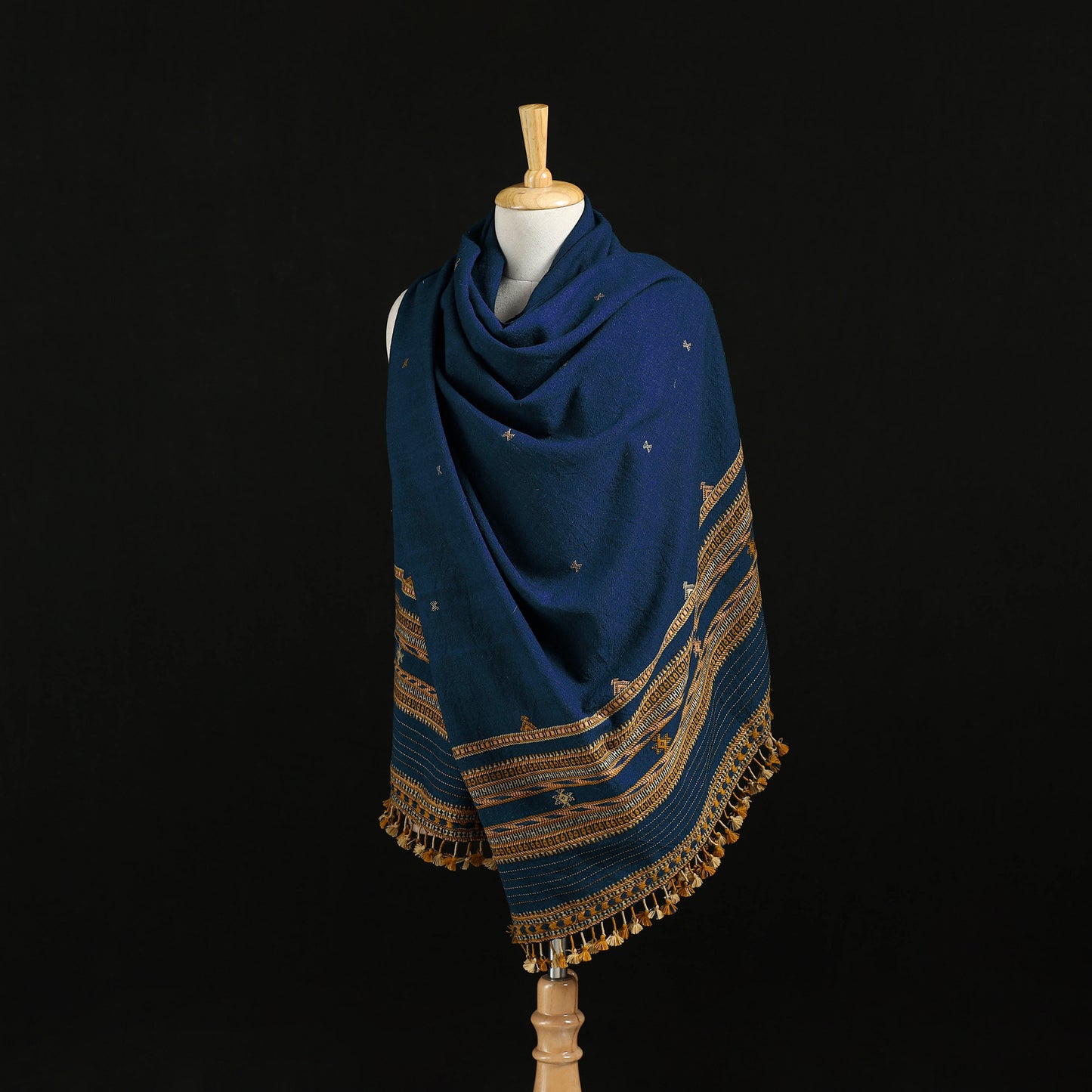 Kutch Bhujodi Handwoven Mirror Work Merino Wool Shawl 15