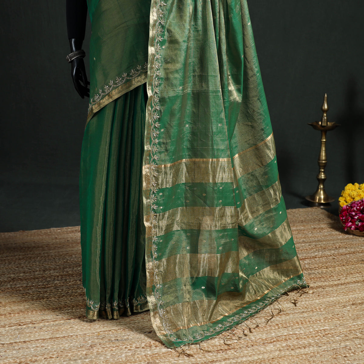 Pure Handloom Tissue Zari Buti Bead Work Katan Silk Chanderi Saree 04