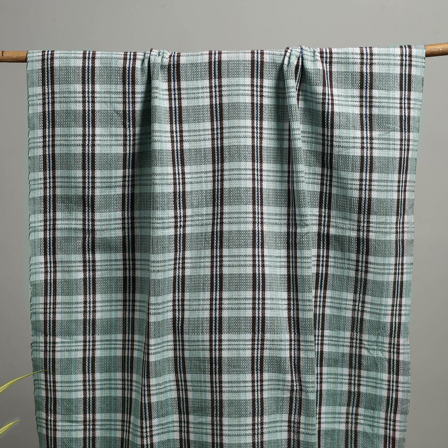 Handloom Fine Cotton Checks Bath Towel  68