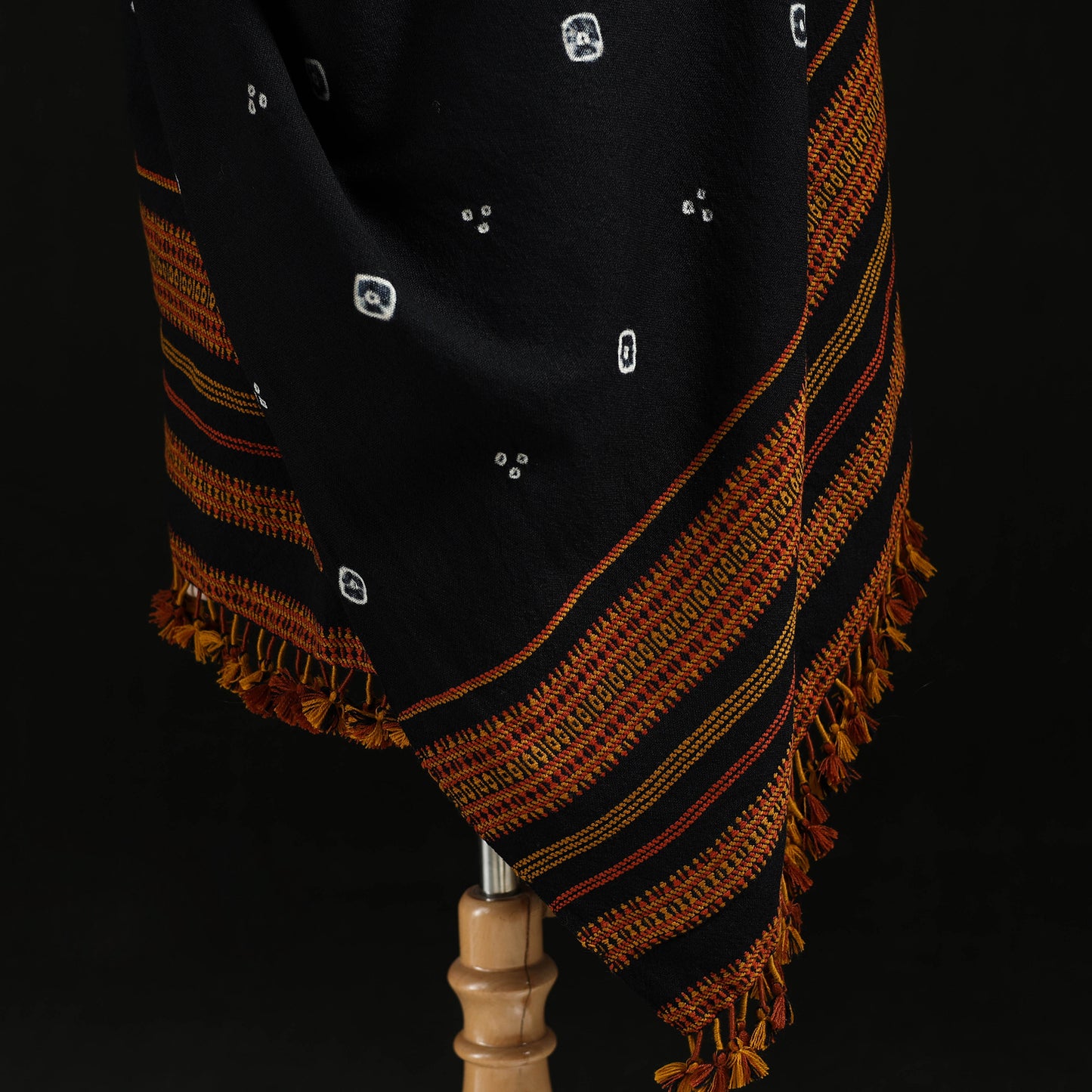 Kutch Handwoven Bandhani Merino Wool Shawl 23