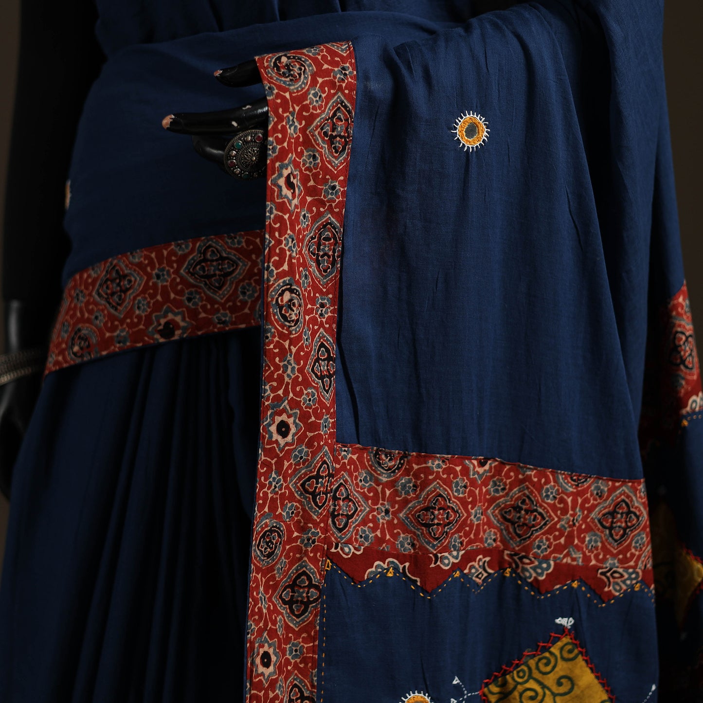 Ajrakh Hand Block Print Tagai & Mirror Patchwork Pure Mul Cotton Saree 03