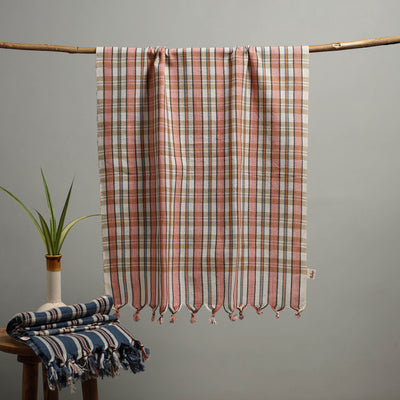 Handloom Fine Cotton Checks Bath Towel  71