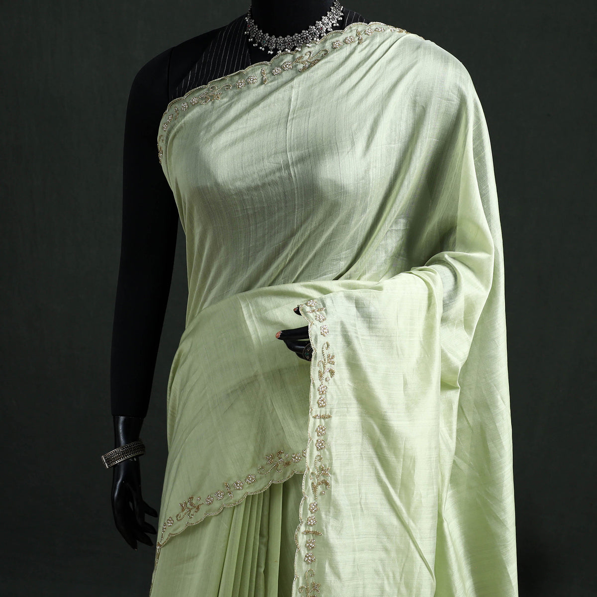 Pure Handloom Zari Pallu Bead Work Chanderi Silk Saree 18