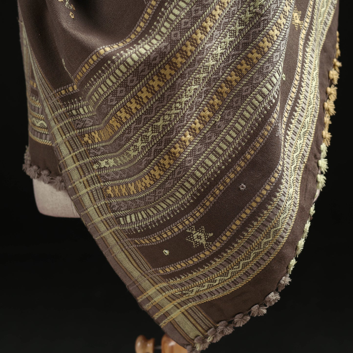 Kutch Handwoven Mirror Work Chomuk Buta Acrylic Wool Shawl 17
