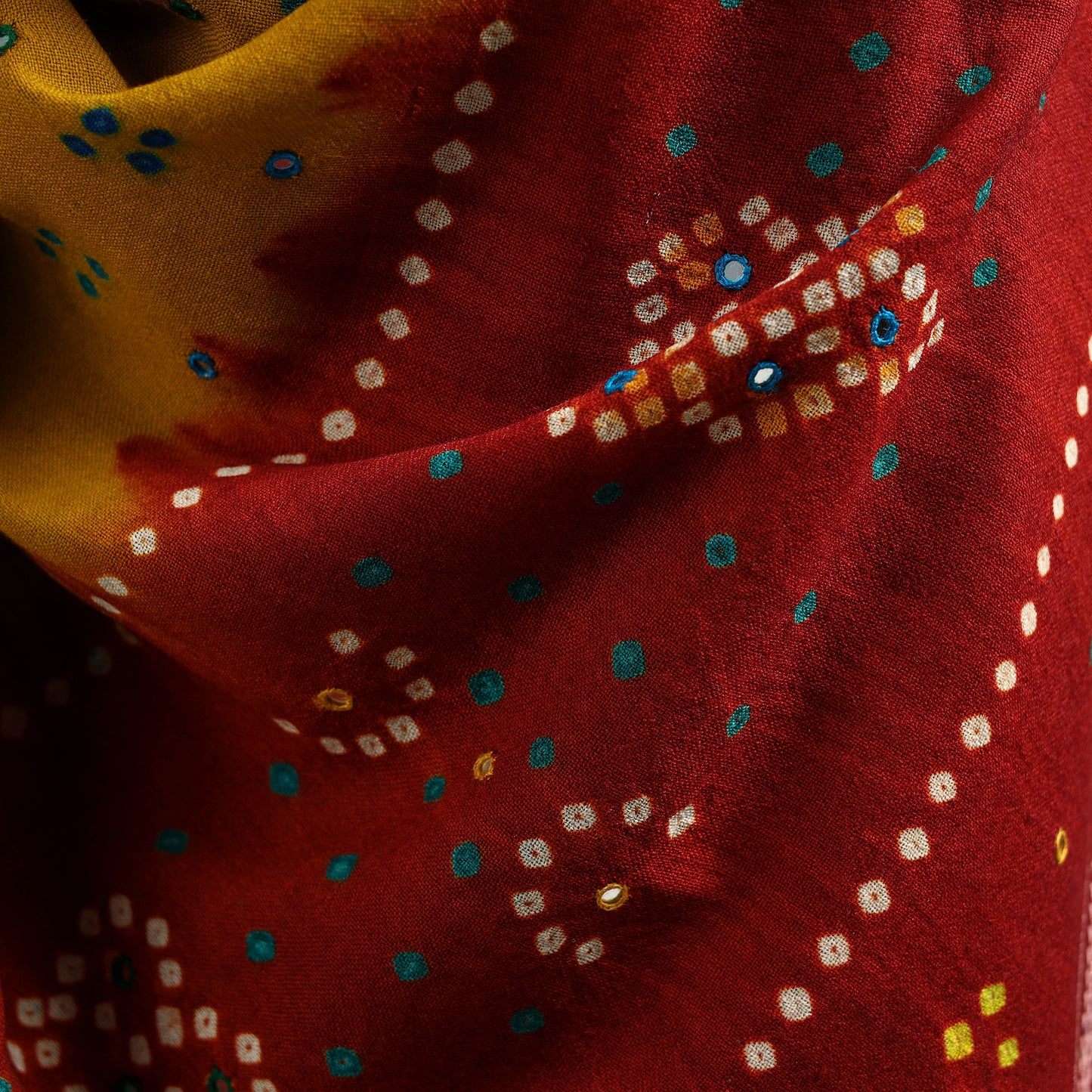 Kutch Handwoven Mirror Work Bandhani Tie-Dye Bagida Merino Wool Shawl 18