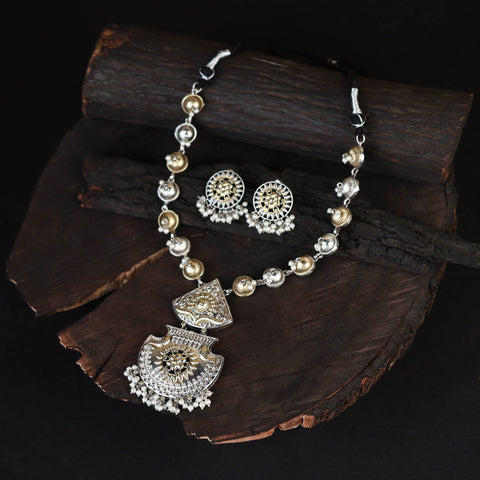 Saanjh Saaj Classic German Silver Necklace Set