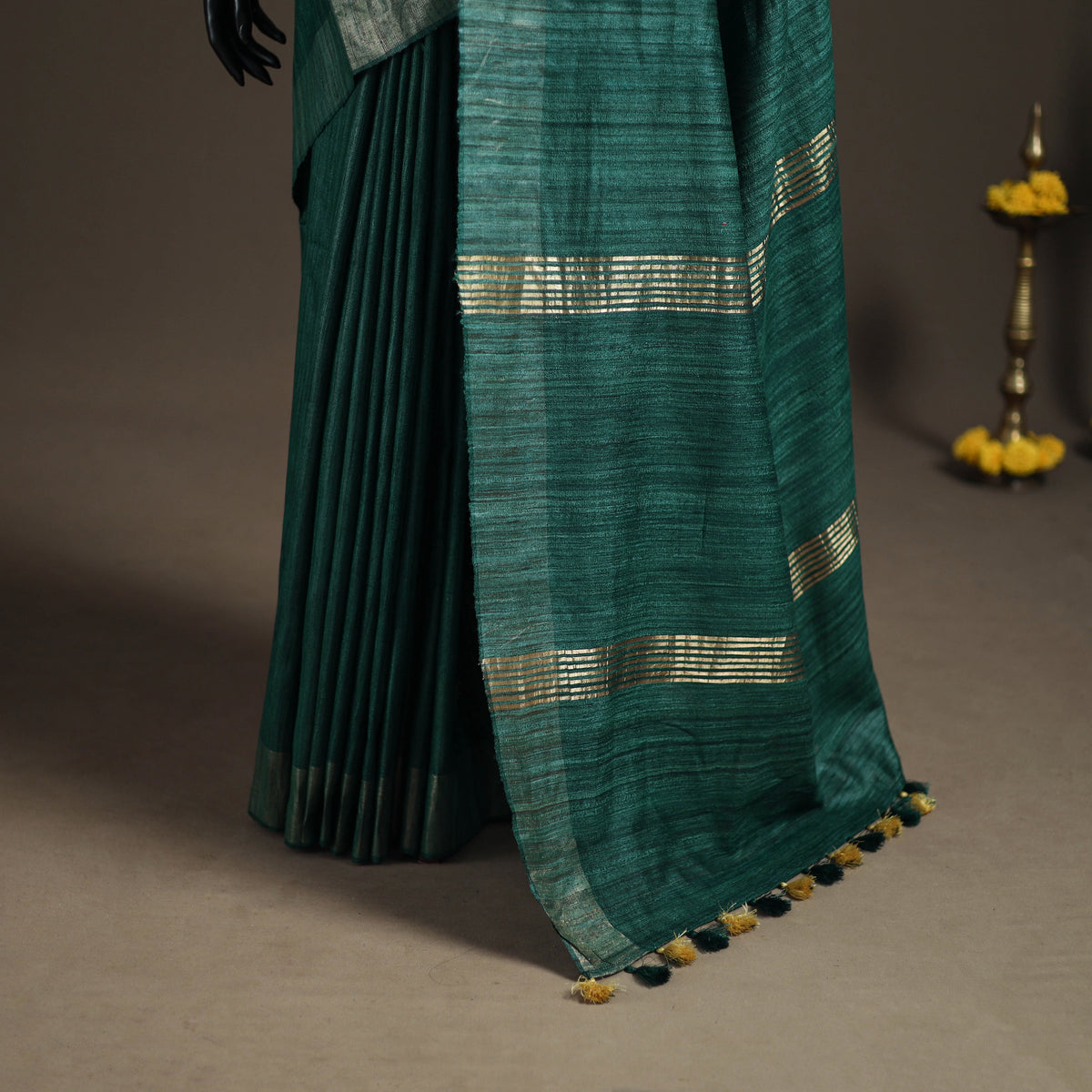 Ghicha Tussar Silk Bhagalpuri Pure Handwoven Saree with Zari Border 05