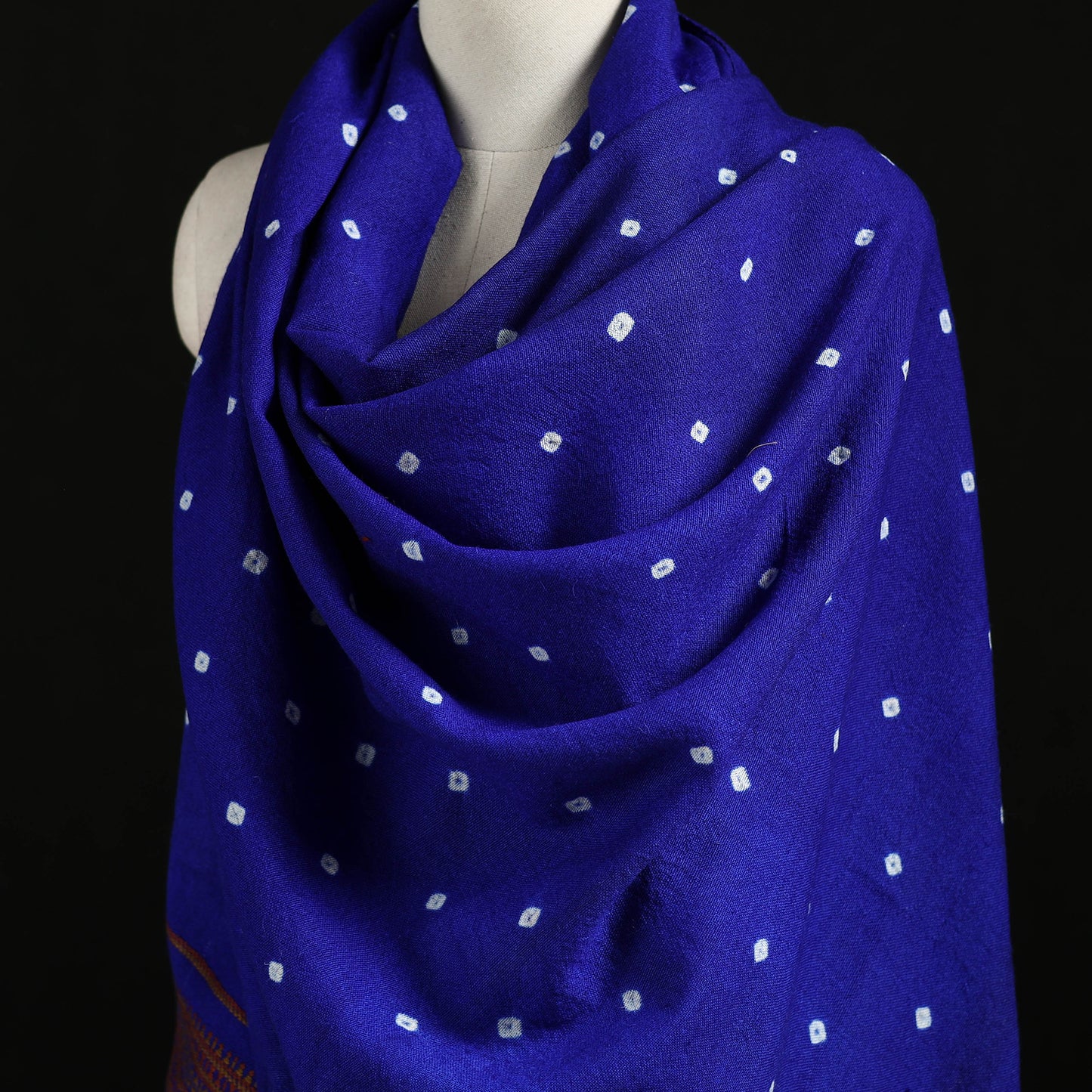Kutch Handwoven Bandhani Merino Wool Shawl 39