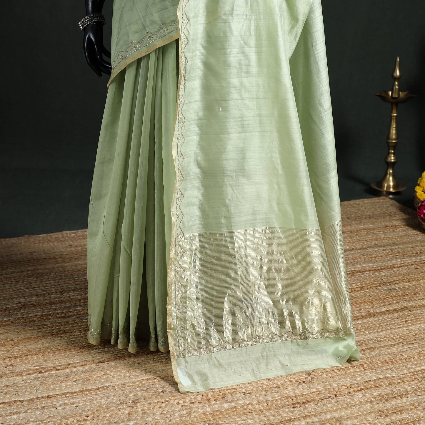 Pure Handloom Zari Pallu Bead Work Chanderi Silk Saree 16