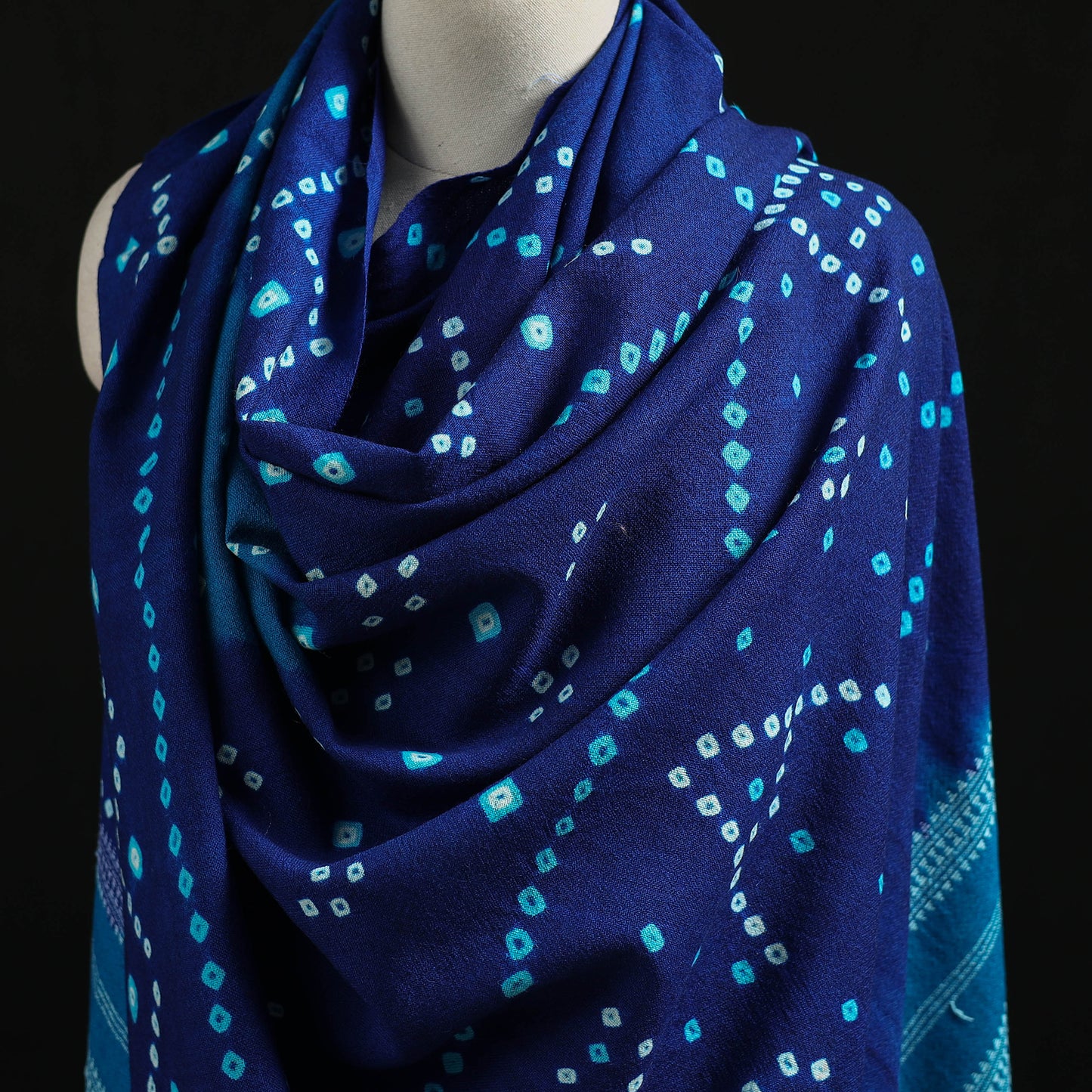 Kutch Handwoven Bandhani Tie-Dye Merino Wool Shawl 28