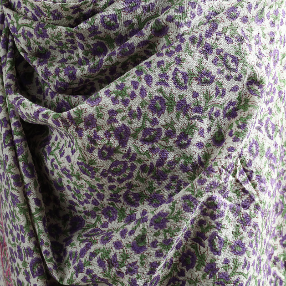 Floral Sanganeri Print Pure Merino Wool Handwoven Shawl 17