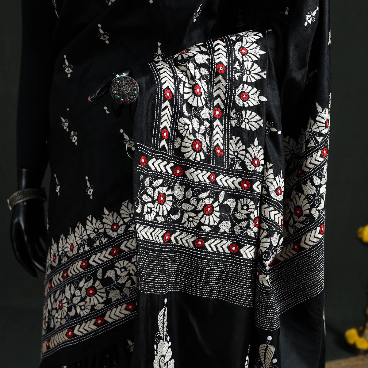 Pure Tussar Silk Handloom Bengal Kantha Hand Embroidered Saree 03