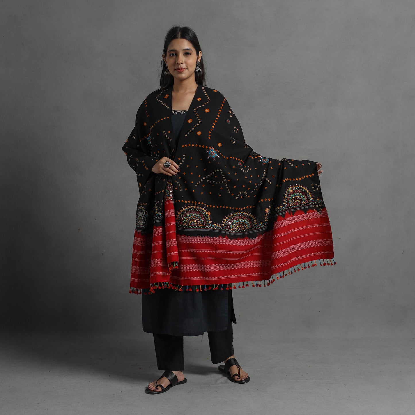 Black - Handwoven Merino Wool Bandhani Shawl w/ Neran Embroidery 29