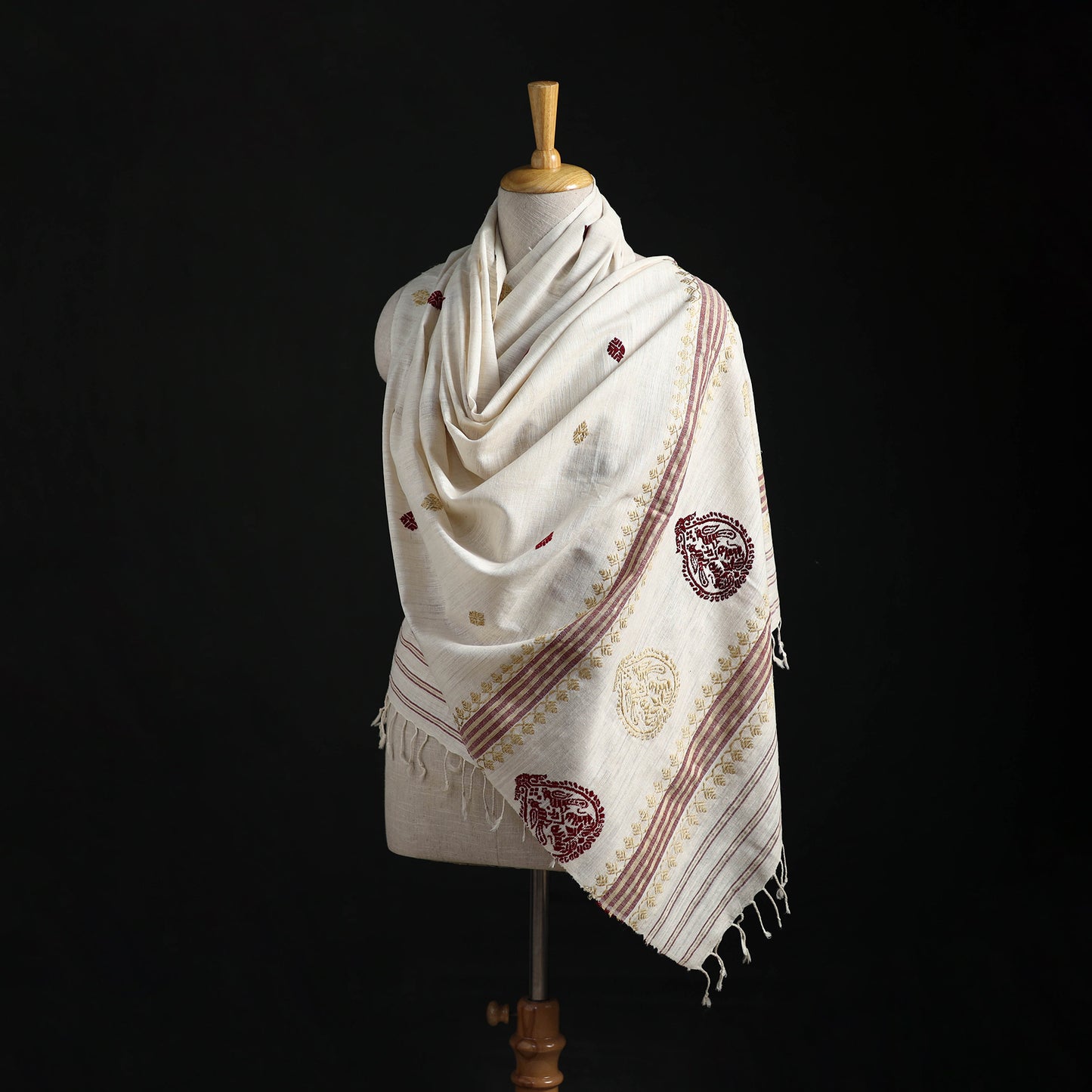 Handspun Handwoven Pure Eri Silk Aari Hand Embroidered Shawl of Assam 01