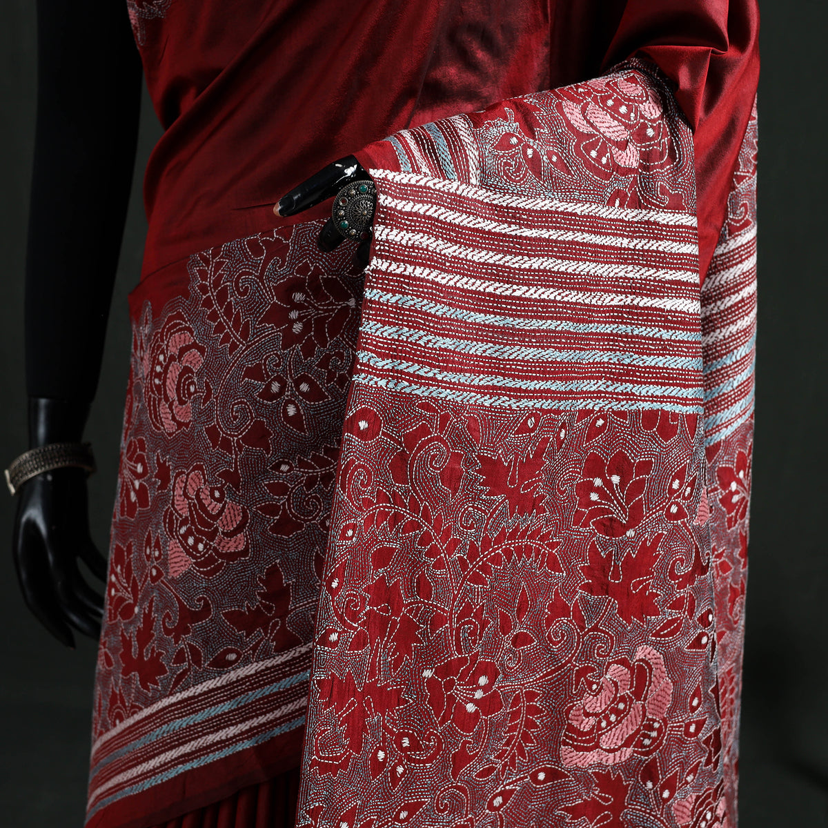 Pure Tussar Silk Handloom Bengal Full Kantha Hand Embroidered Saree 04