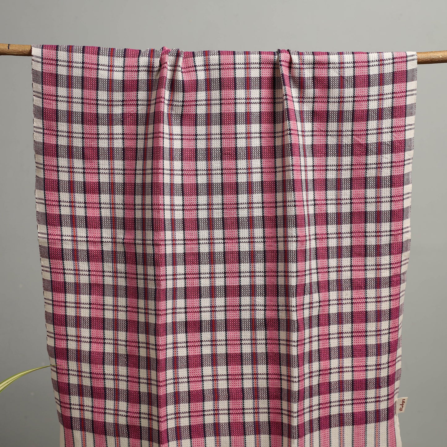 Handloom Fine Cotton Checks Bath Towel  95