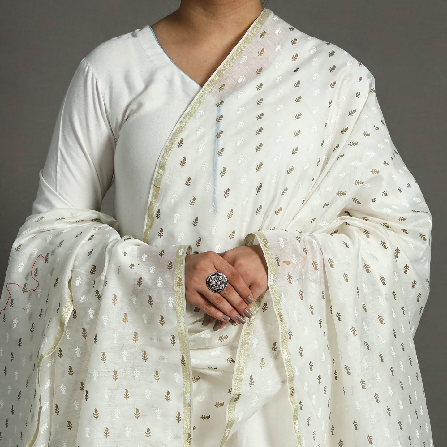 Traditional Chanderi Silk Handloom Zari Buti Dupatta 41