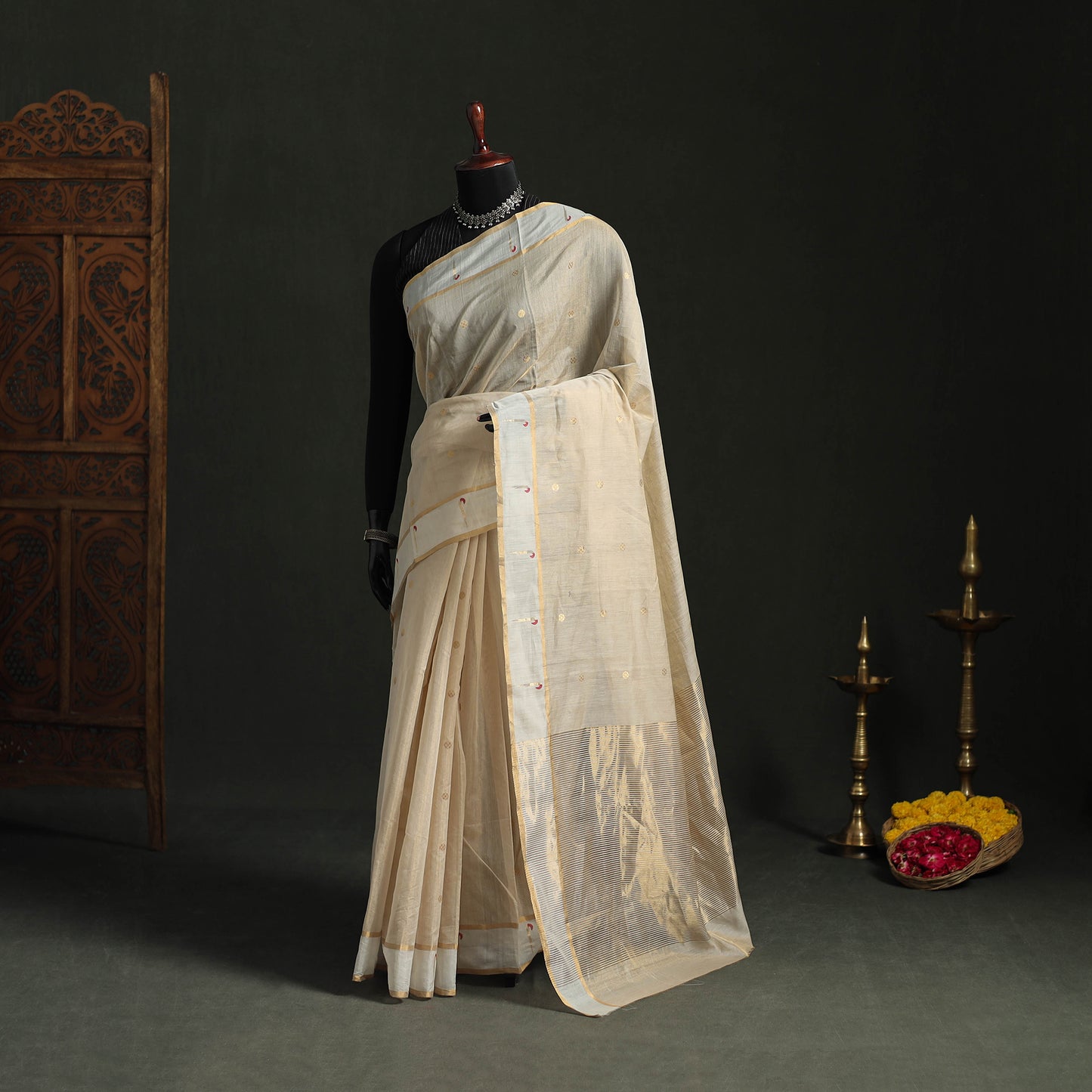Handloom Cotton Tissue Zari Buti Chanderi Saree 02