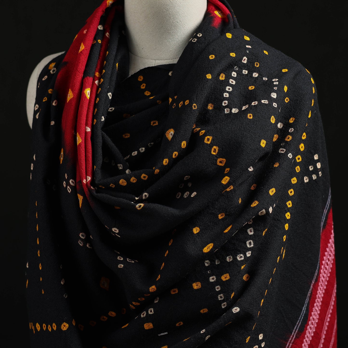 Kutch Handwoven Bandhani Tie-Dye Merino Wool Shawl 33
