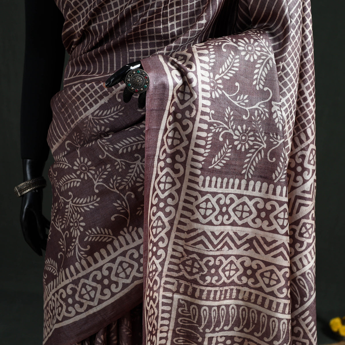 Pure Handloom Tussar Silk Saree in Bengal Hand Block Prints 07