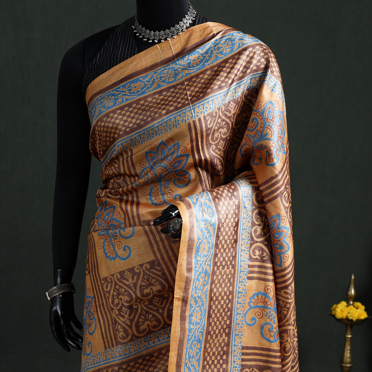 Pure Handloom Tussar Silk Saree in Bengal Hand Block Prints 06