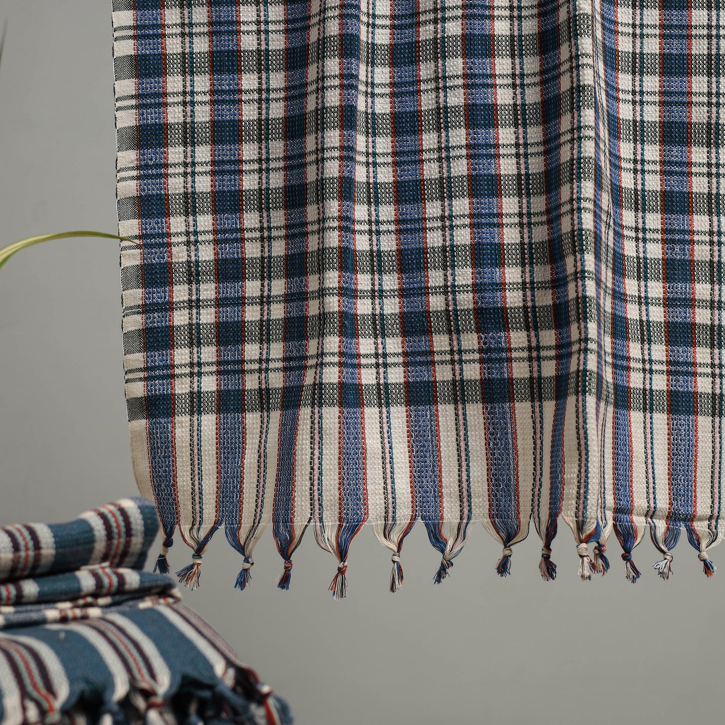 Handloom Fine Cotton Checks Bath Towel  101